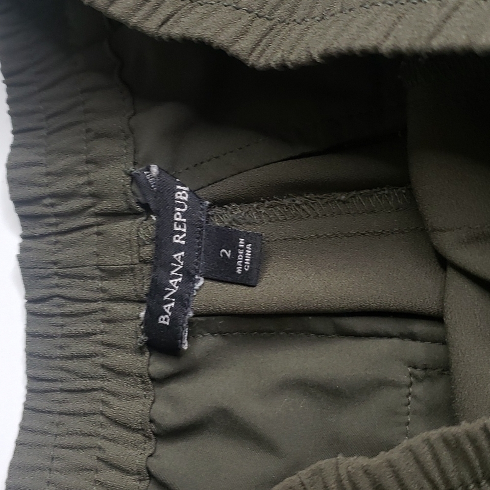 Banana Republic Airstretch Joggers - Vegan - Picture 7 of 9